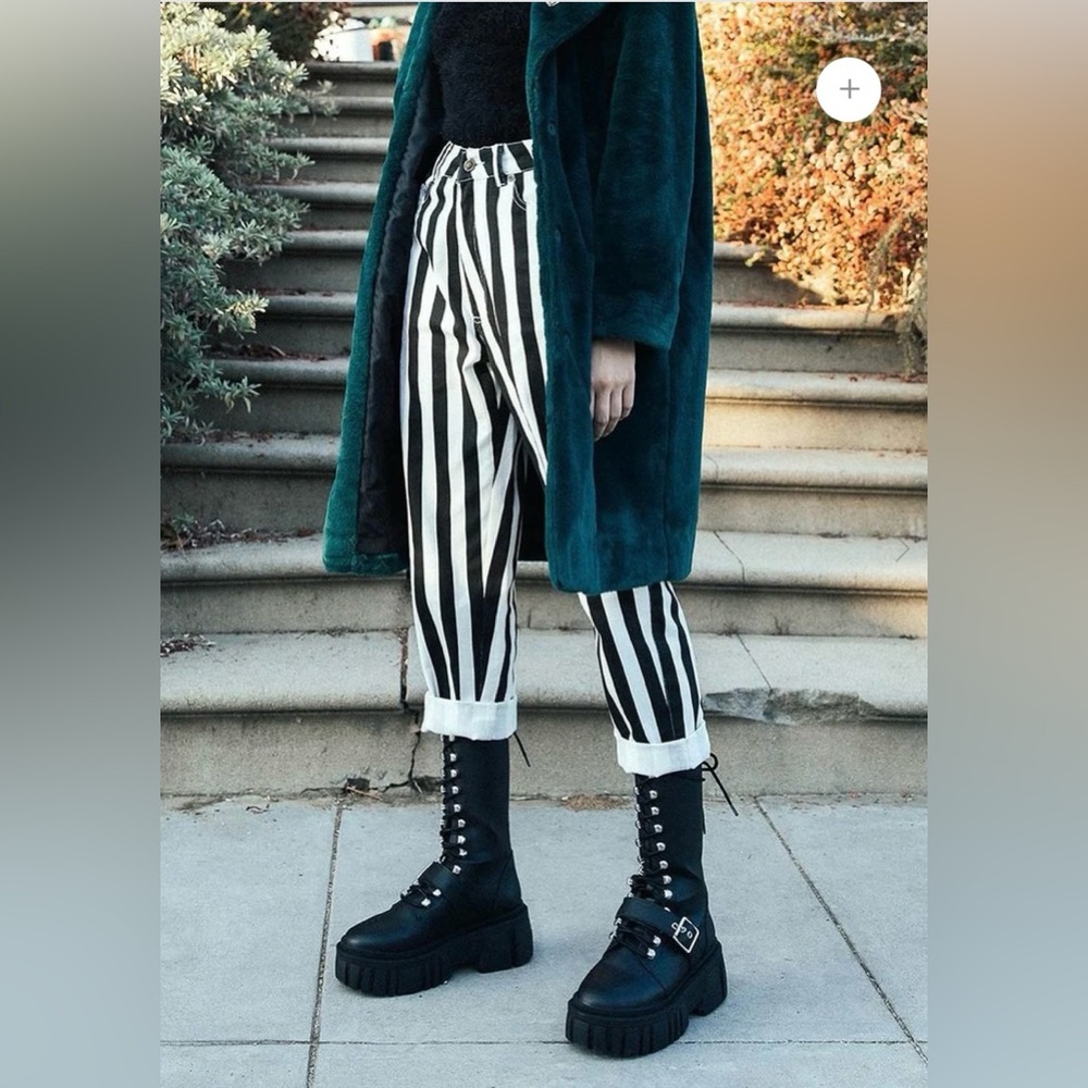 NWT Disturbia Beetle Jeans